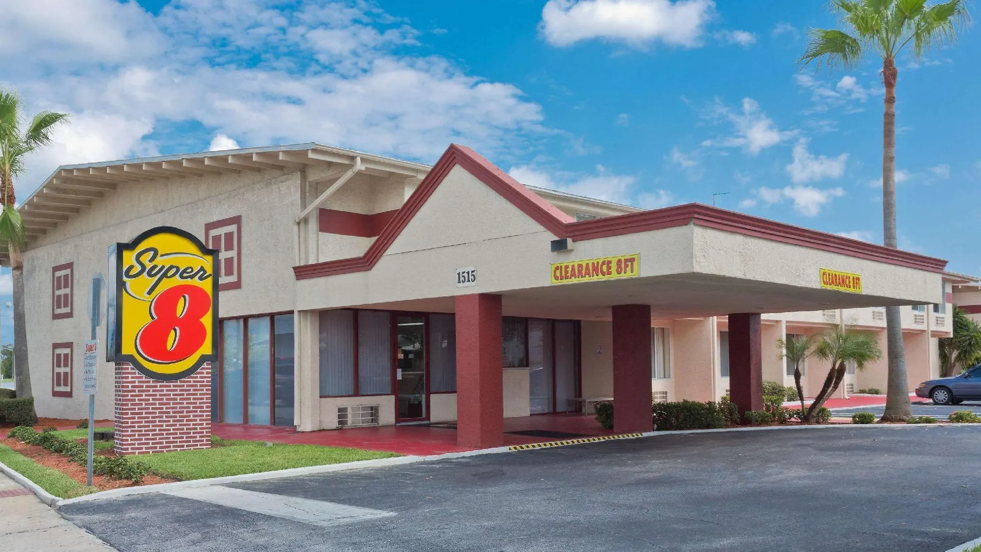 Super 8 By Wyndham Los Angeles-Culver City Area 2*,